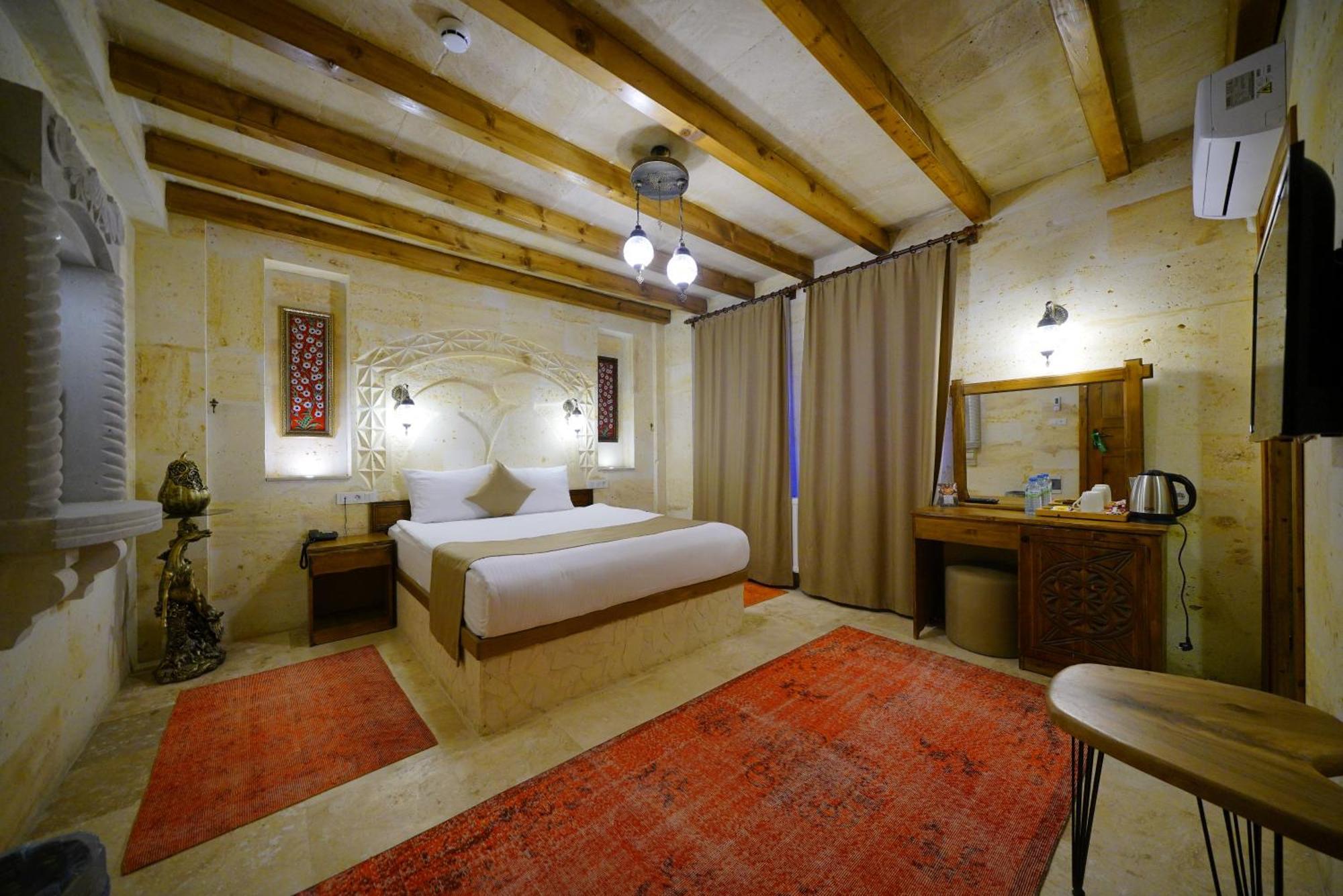 Enjoy Stone Hotel Goreme Exterior photo