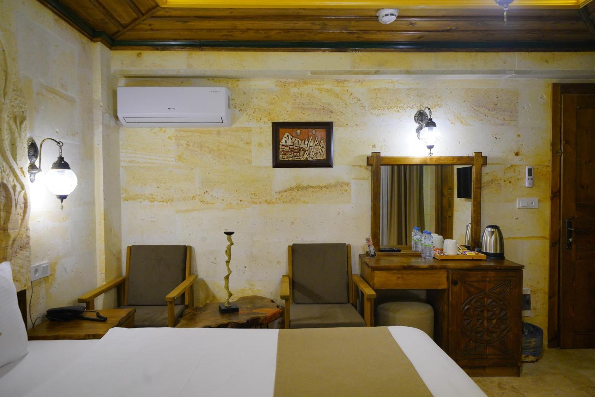 Enjoy Stone Hotel Goreme Exterior photo