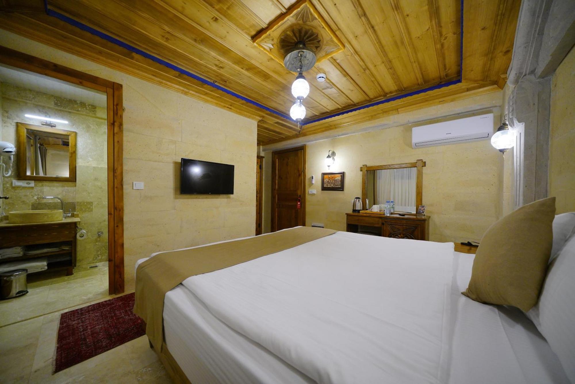 Enjoy Stone Hotel Goreme Exterior photo