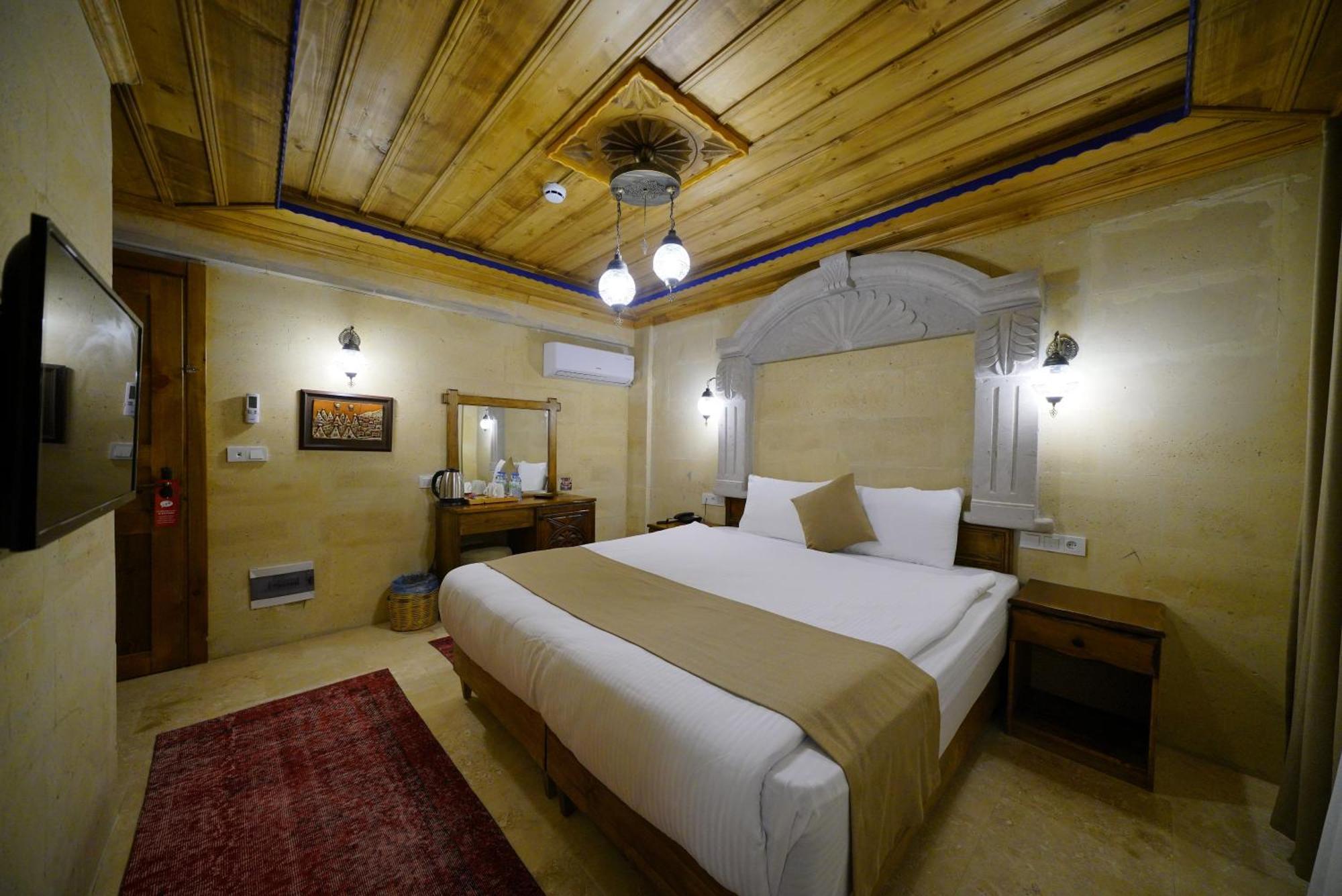 Enjoy Stone Hotel Goreme Exterior photo