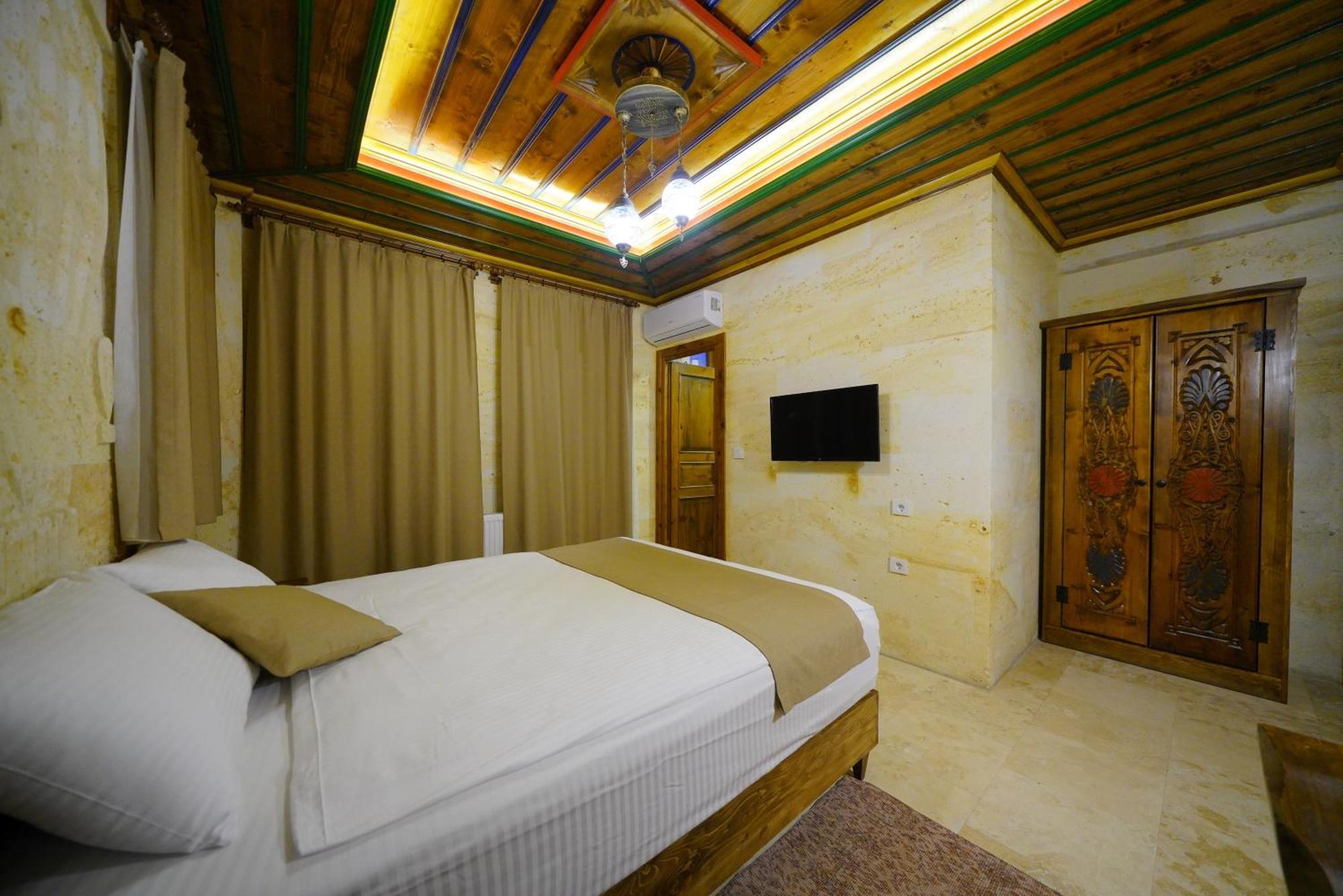 Enjoy Stone Hotel Goreme Exterior photo