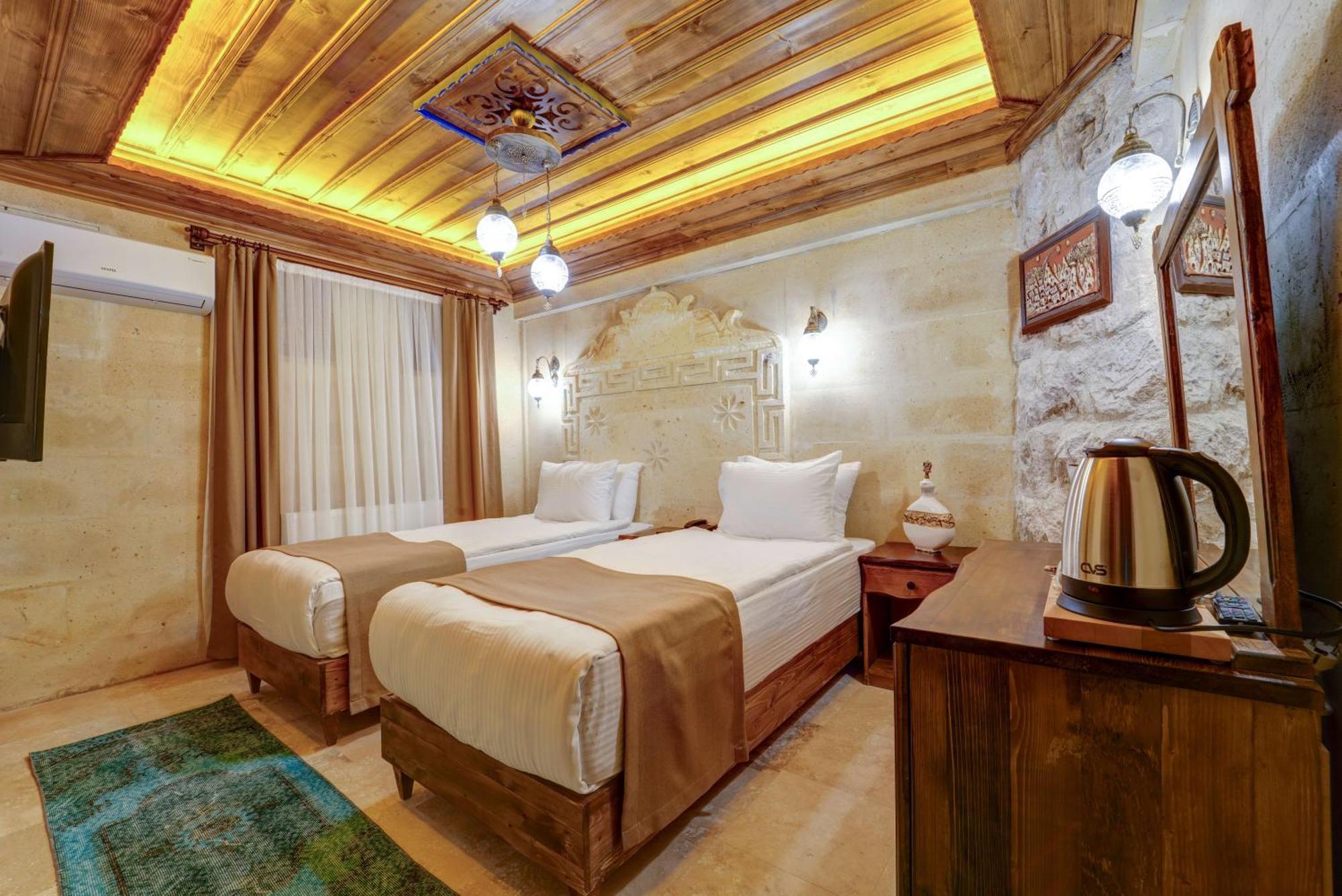 Enjoy Stone Hotel Goreme Exterior photo